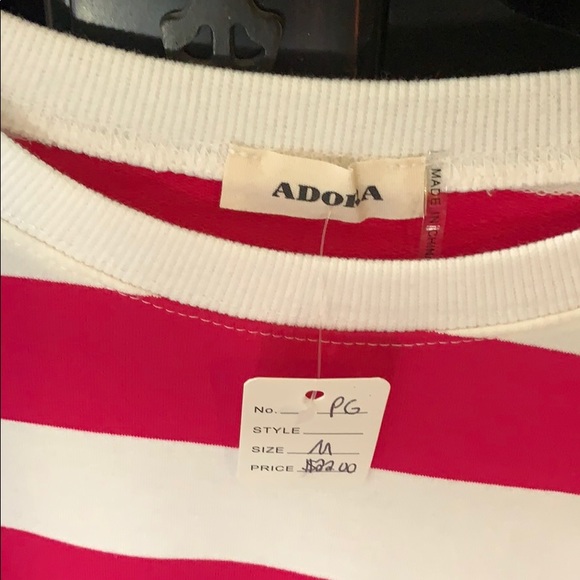 Pink and white sweater NWT - Picture 2 of 3